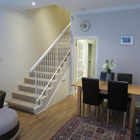 Our City - King Stable Lane Apartment Единбург Екстериор снимка